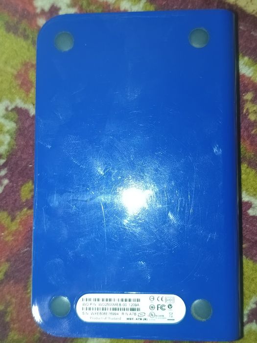 Продам внешний жесткий диск WD2500MEB