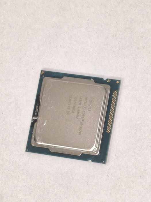 Procesor Intel Core i5-3570K.  SR0PM 3.40 Ghz
