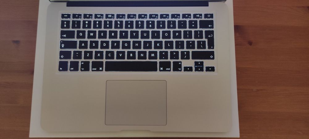 Apple MacBook Air i5 13" / 8GB / 128GB / JAK NOWY / 52 cykle ładowania