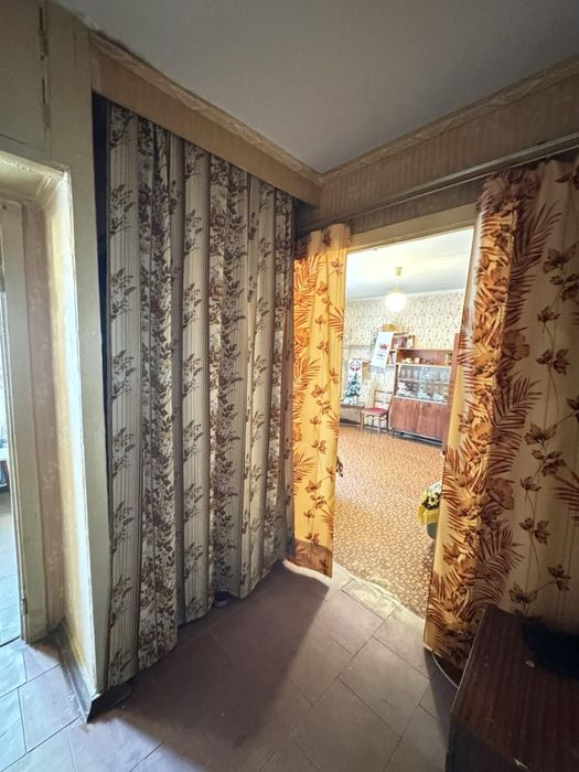 Продам 1к квартиру, бр.Вечерний,8