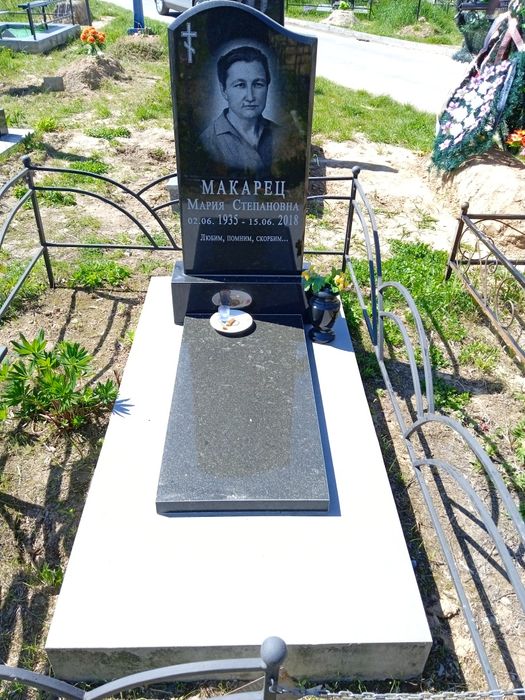 Пам'ятники гранітні.Оградки.Бюджетні,стандартні пам'ятники.