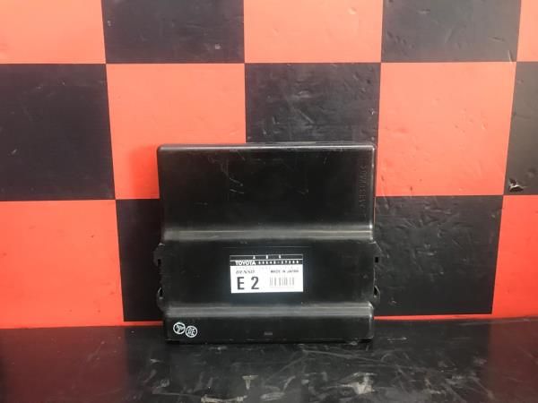 Centralina motor / ECU TOYOTA Dyna Chassis (KD_, LY_, _Y2_, _U3_, _U4)