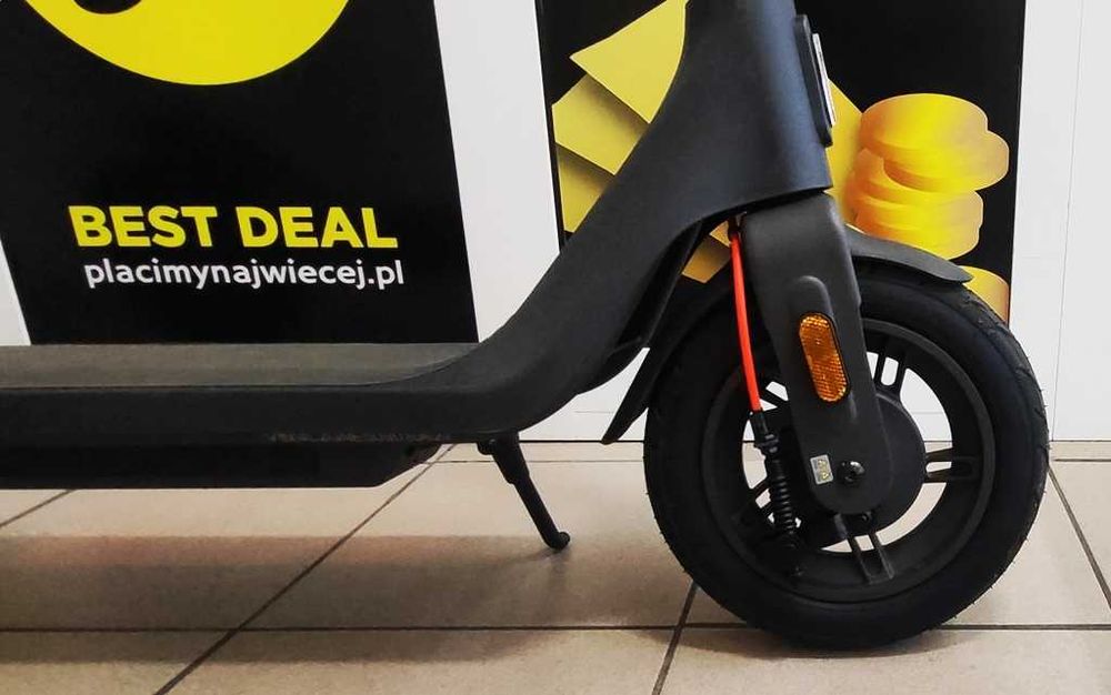 Hulajnoga elektryczna XIAOMI Electric Scooter 4 Lite