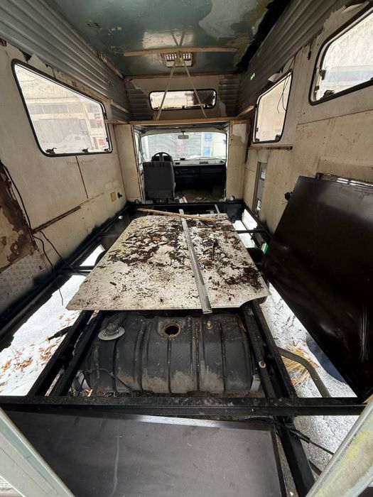 Kamper na bazie Forda transita mk2