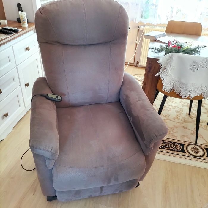 Fotel rozkładany na pilota