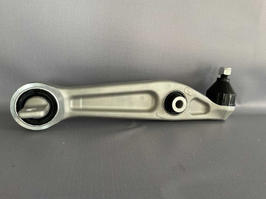 Важіль передній поперечний лівий/правий Tesla Model Y 1188341-00-C