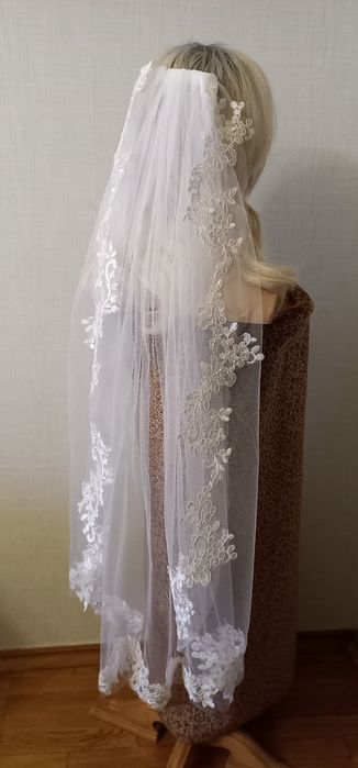 Фата для нареченої вишита айворі