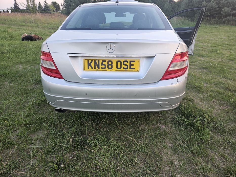Продам Mercedes C-klass diesel automat