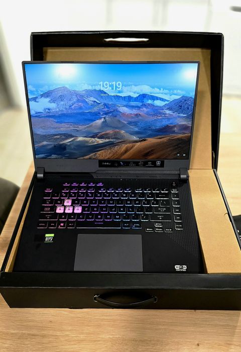 Portatil gaming Asus Rog Strix