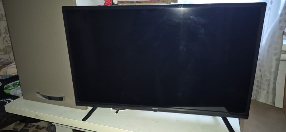 Продам телевизор