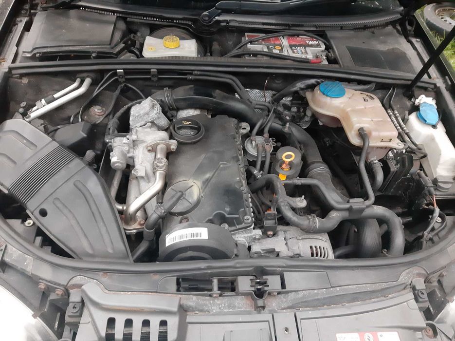 Двигун Audi A4 b7 1.9tdi. Двигатель BKE 022706