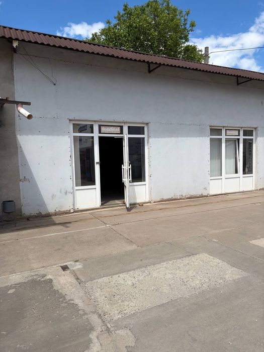 Магазин склад помещение бокс на базе стройматериалов Революционная 34В