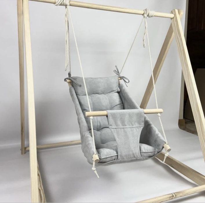 Дитяча навісна гойдалка