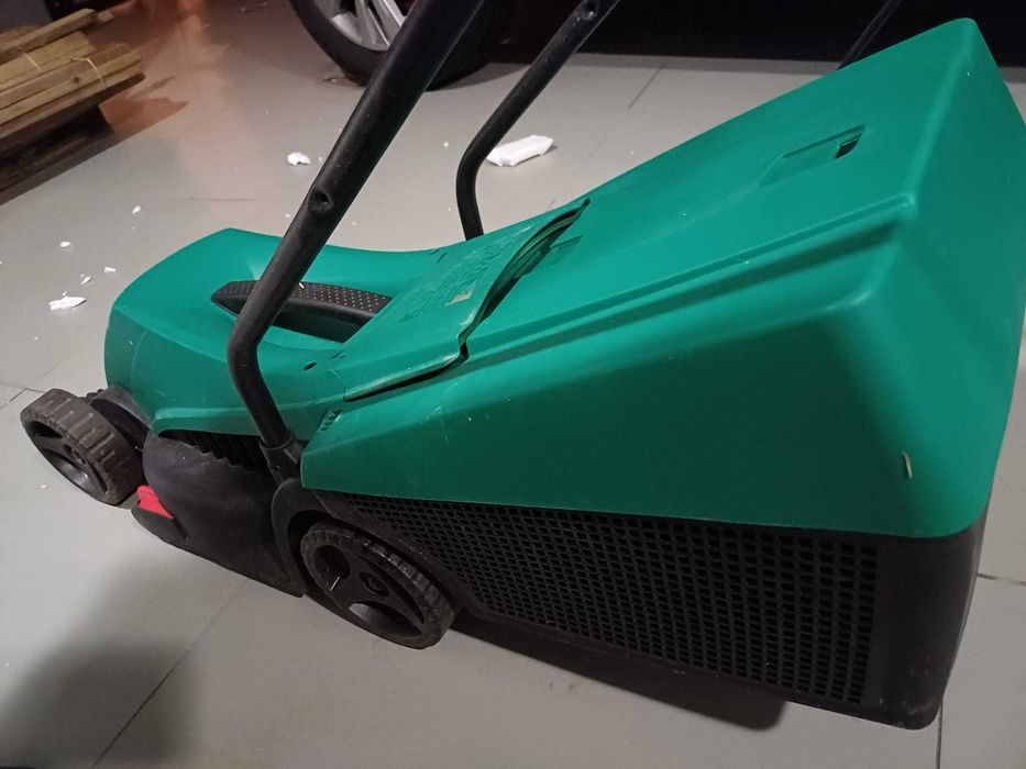 máquina corta relva elétrico Bosch