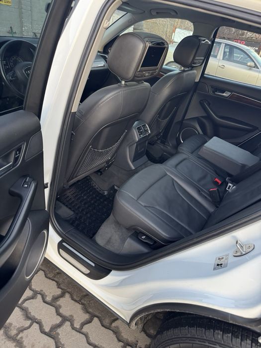 Audi q5 premium plus