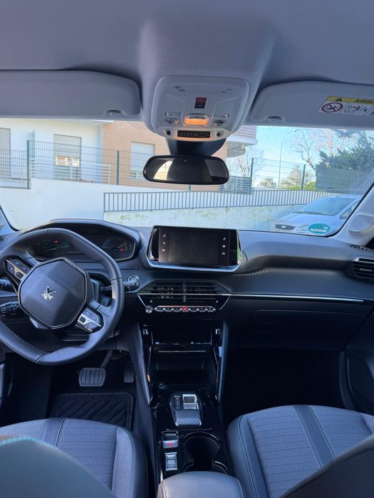 Peugeot e-208 elétrico (IVA Dedutível)