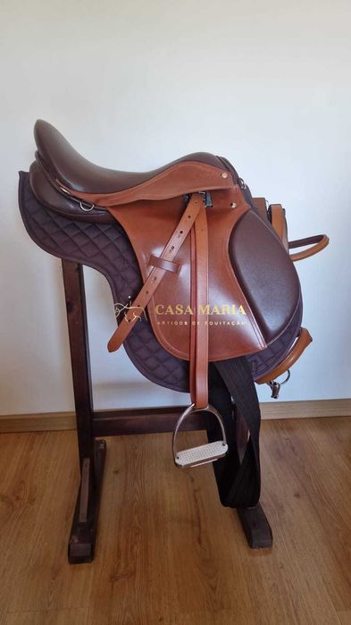 Sela Selim de Equitação Completo - Em Couro - Novo - Cavalos