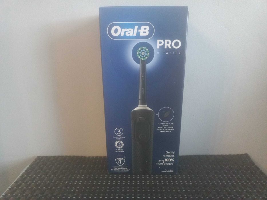 Szczoteczka elektryczna ORAL-B VITALITY PRO BLACK