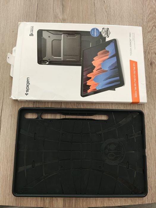 Etui Spigen Tough Armor Pro ACS01608 do Samsung Galaxy Tab S8+/S7+ 5G/S7+