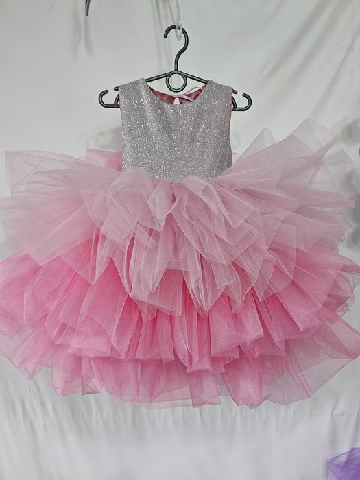 Сукня рожева фея пишна фатінова з бантом блискуча