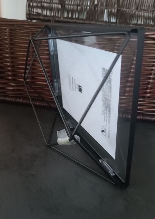 Ramka na zdjęcia czarna 18x13 UMBRA 3D
