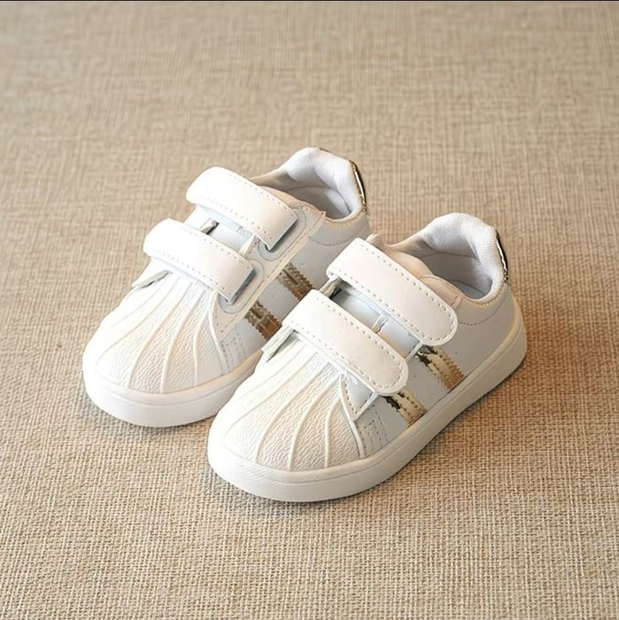 Кросівки для дівчинки і хлопчика / дитячі кросівки