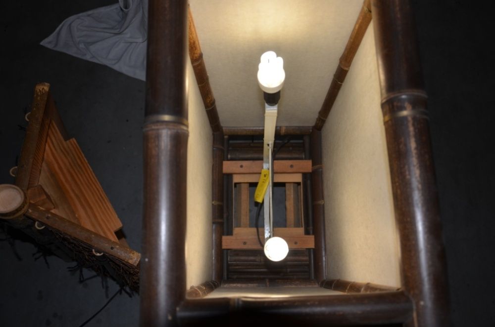 Candeeiro Oriental - Chão