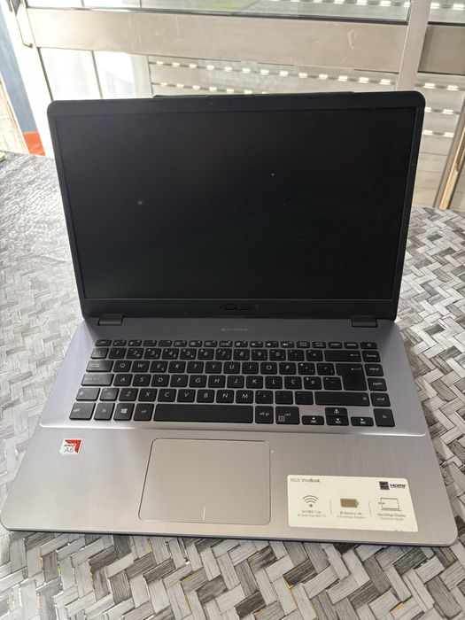 Computador portatil Asus