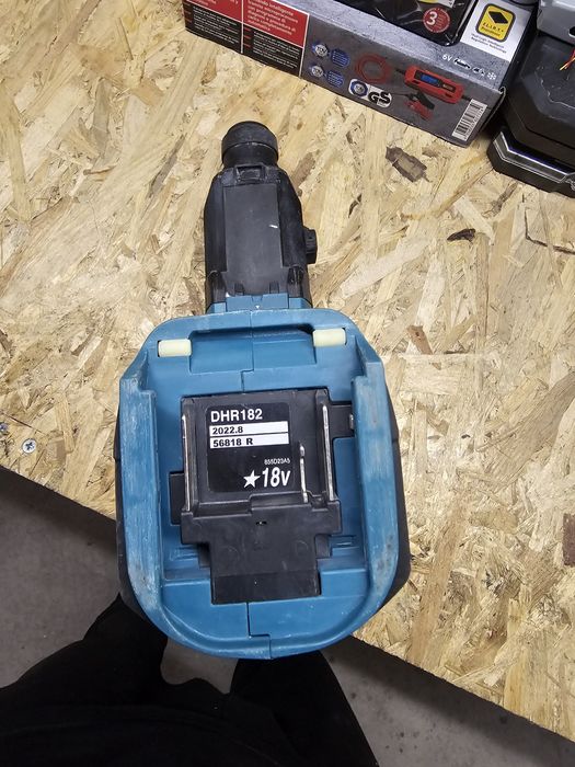 Makita DHR 182 ,