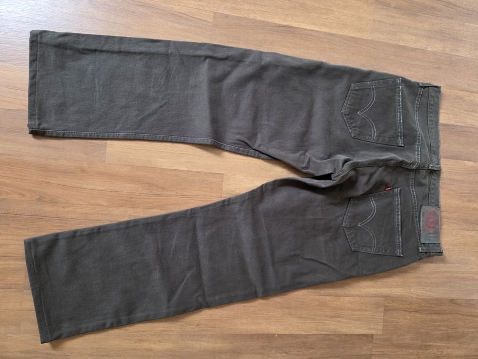 Spodnie Levi Strauss W34 L34 Nowe