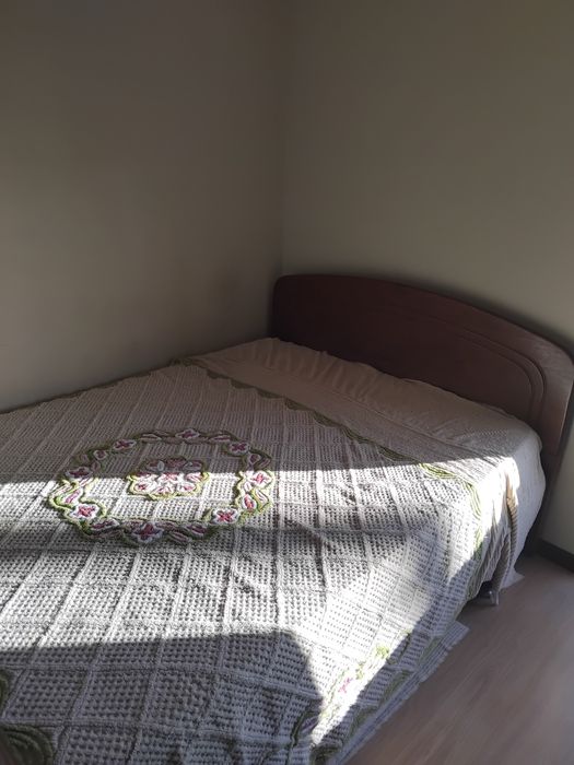 Cama de casal com colchao
