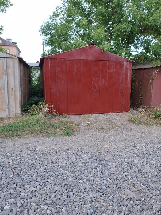 Продається металевий  гараж