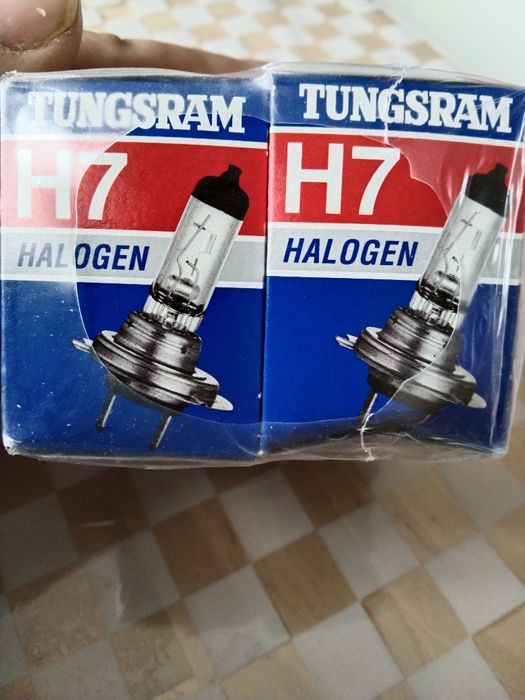 Halogeny marki tungsram H7