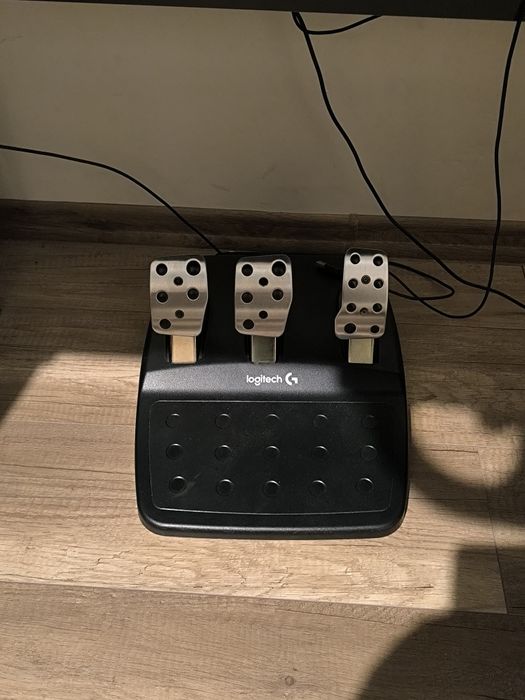 Kierownica Logitech g29