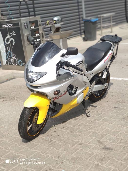 Продам Yamaha YZF 600R