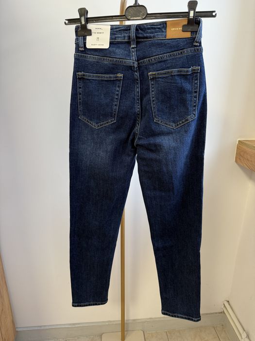 Spodnie damskie jeans mom fit 36