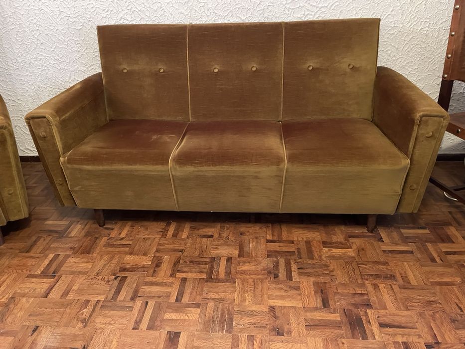 Conjunto de dois sofás