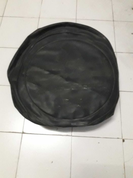 Capa  pneu suplente 4x4