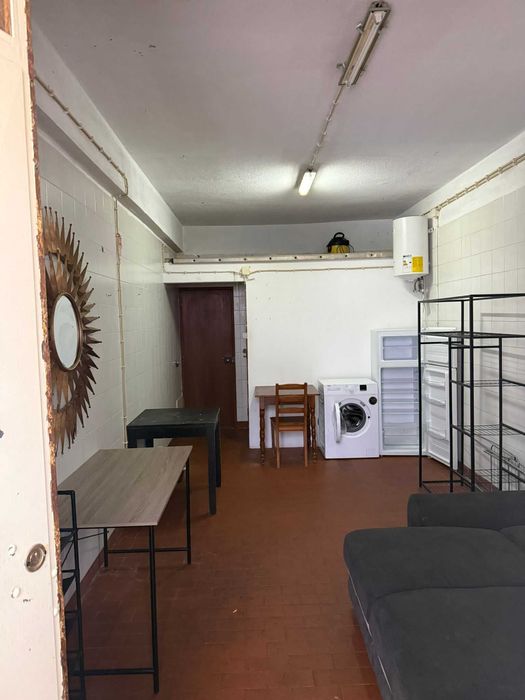 Garagem no centro de Albufeira