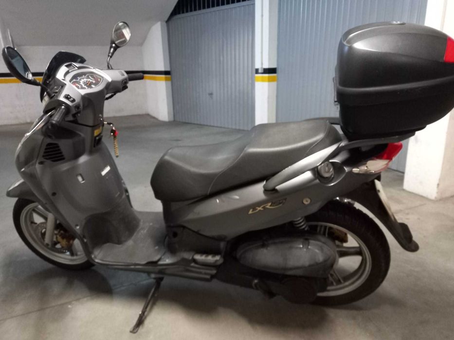 Scooter Peugeot 125 LXR 2010