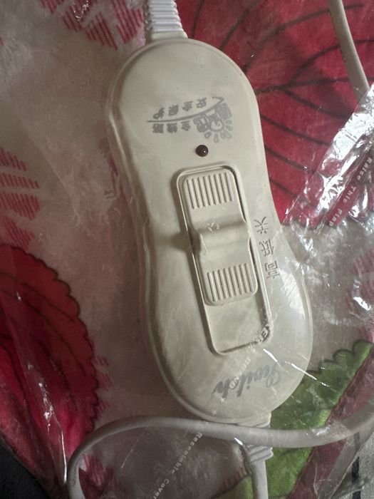 Электрогрелка новая