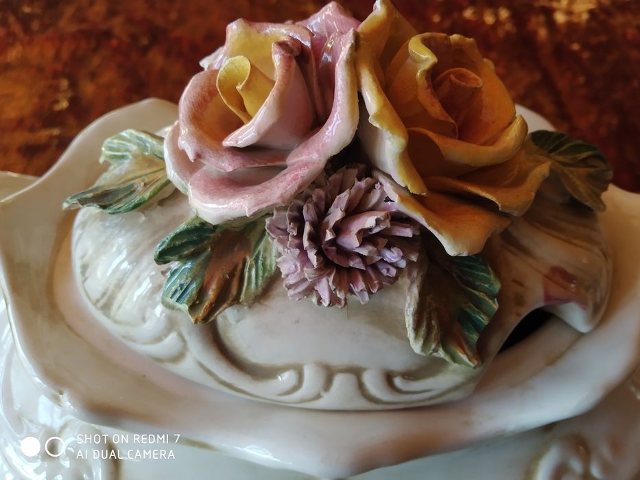 Супниця з блюдом Capodimonte Італія