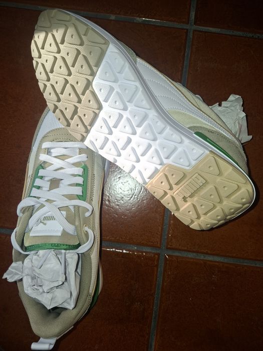 Sapatilhas / Ténis Puma R22