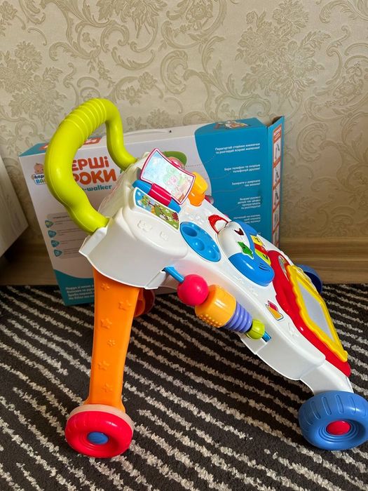 Дитячі ходунки-каталка «Перші кроки» Baby-walker