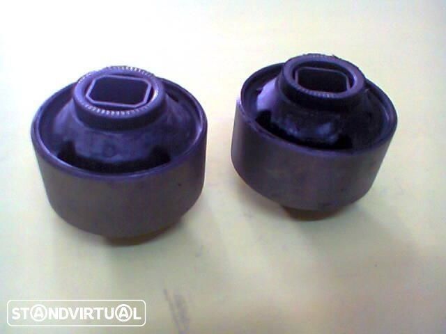 sinoblocos braços Toyota Avensis (novos)