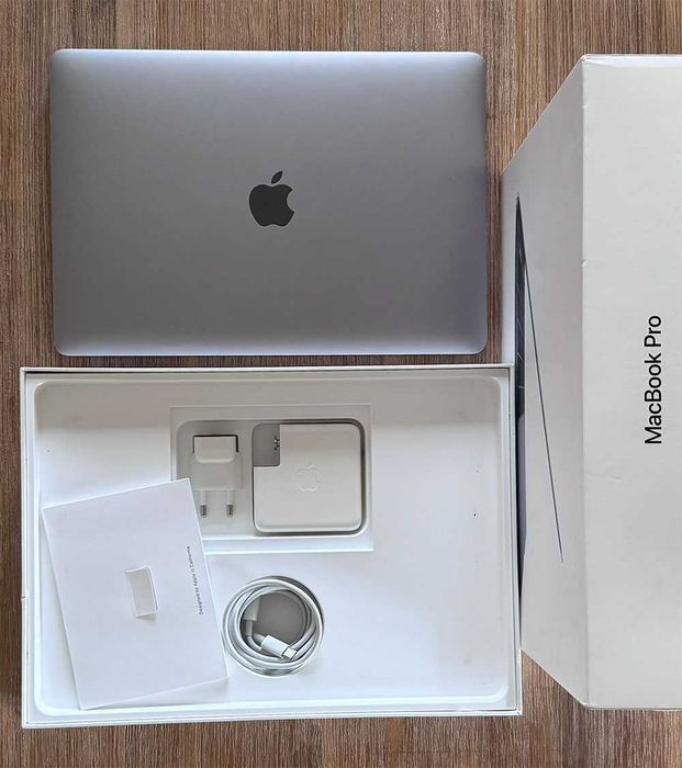 MacBook Pro 13 2018 quatro portas Thunderbolt 3 - Cinzento sideral