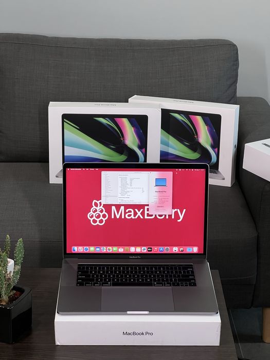 Macbook pro 15 2018 core i9 2.9ghz 16/512gb amd pro 560x 4gb