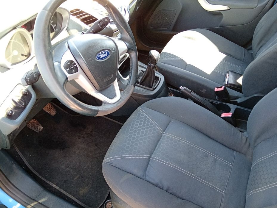 Vendo FordFiesta — fotografia 5