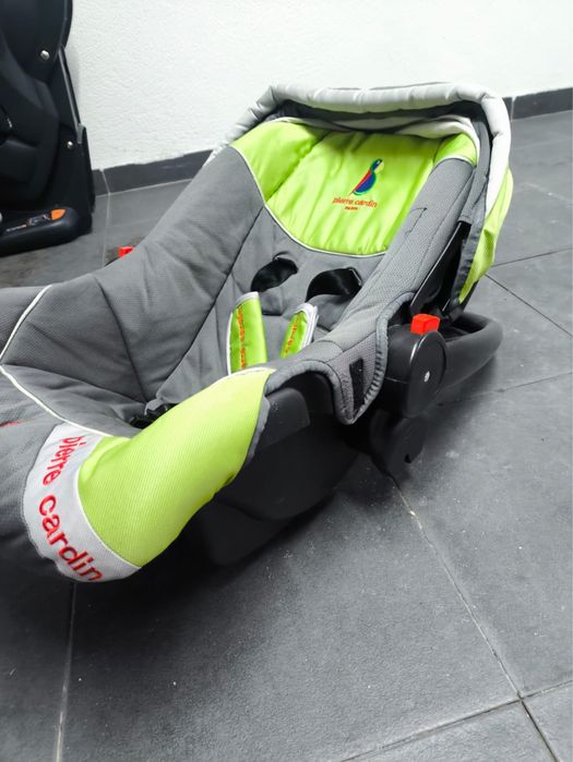 Carrinho de bebe Pierre Cardin