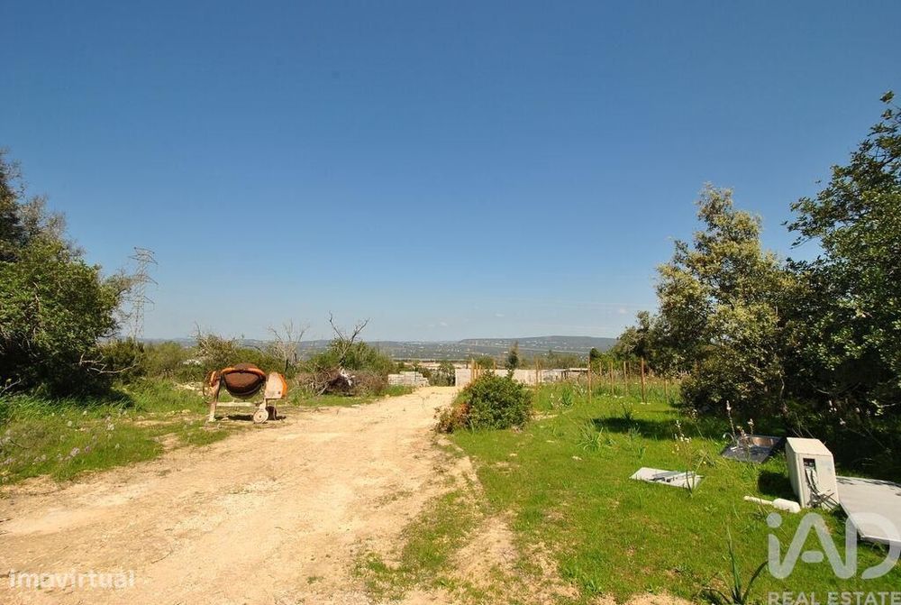 Terreno Agrícola em Paderne